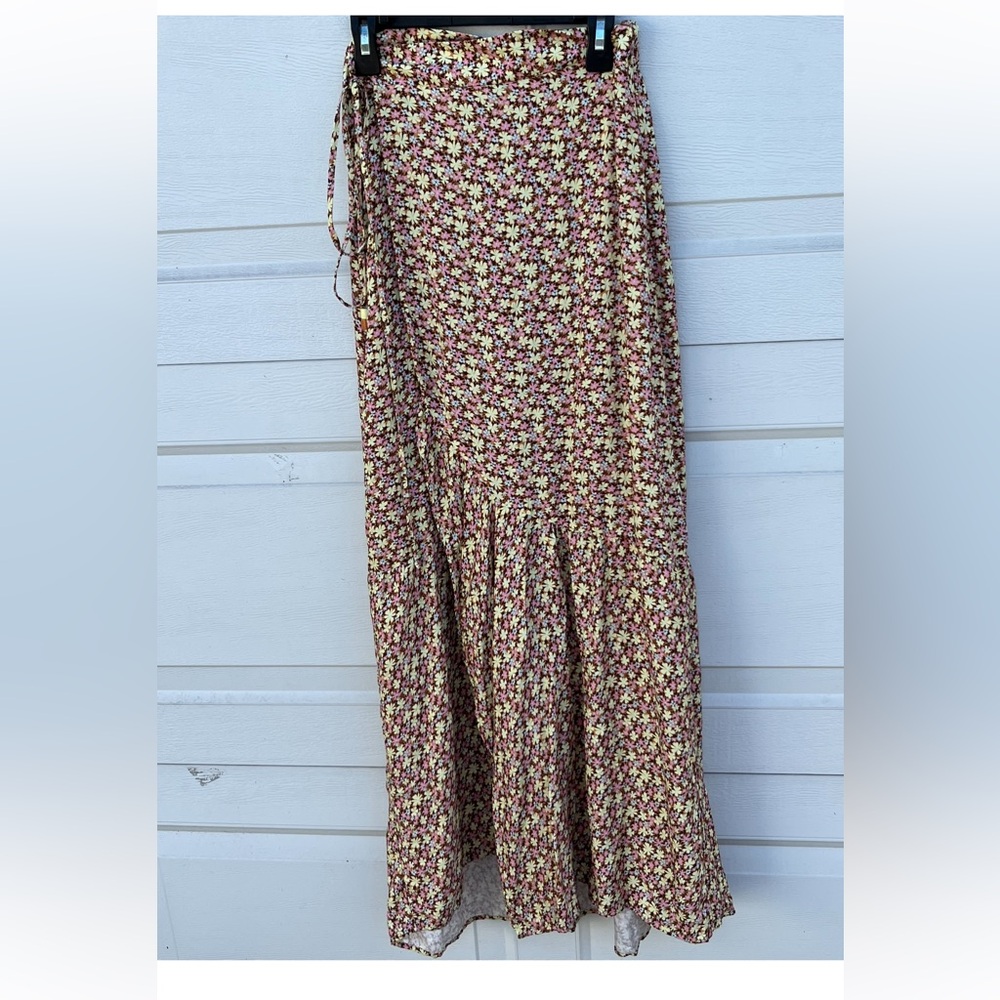 MAAJI Chloe Long Faux Wrap Floral ruffle Skirt Sz M